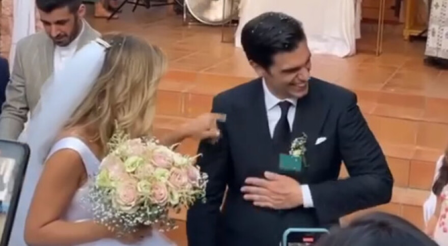 Παντρεύτηκε ο Μύρωνας Στρατής - Δείτε βίντεο και φωτογραφίες