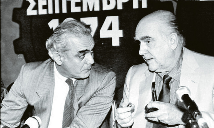 Άκης Τσοχατζόπουλος: Ο άνθρωπος που «στοίχειωσε» το ΠΑΣΟΚ