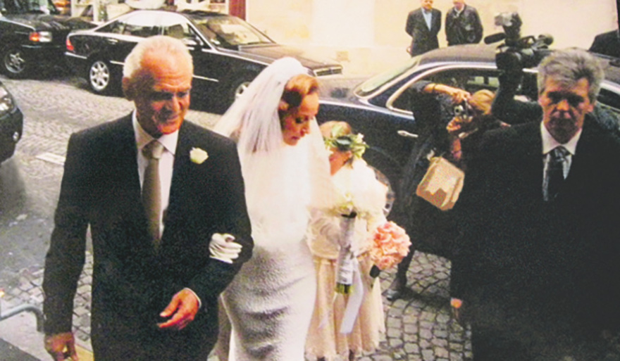 Άκης Τσοχατζόπουλος: Ο άνθρωπος που «στοίχειωσε» το ΠΑΣΟΚ