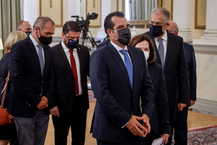 Ορκίστηκαν οι νέοι υπουργοί και υφυπουργοί- Δείτε βίντεο