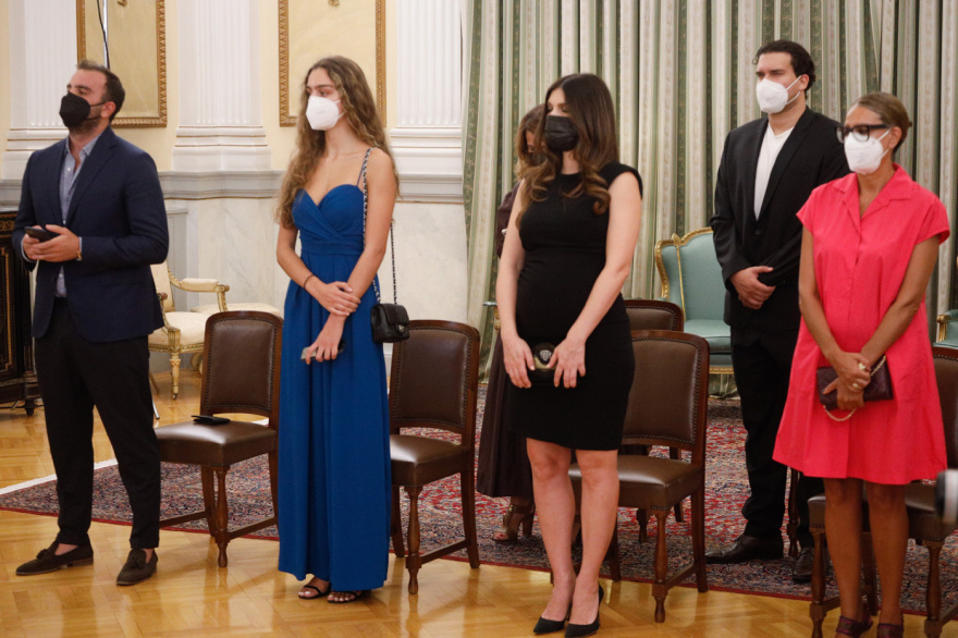 Ορκίστηκαν οι νέοι υπουργοί και υφυπουργοί- Δείτε βίντεο