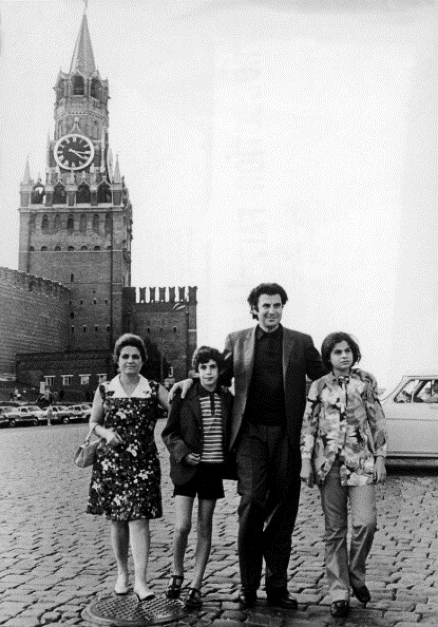 Πέθανε ο Μίκης Θεοδωράκης: Η ζωή του κορυφαίου των κορυφαίων