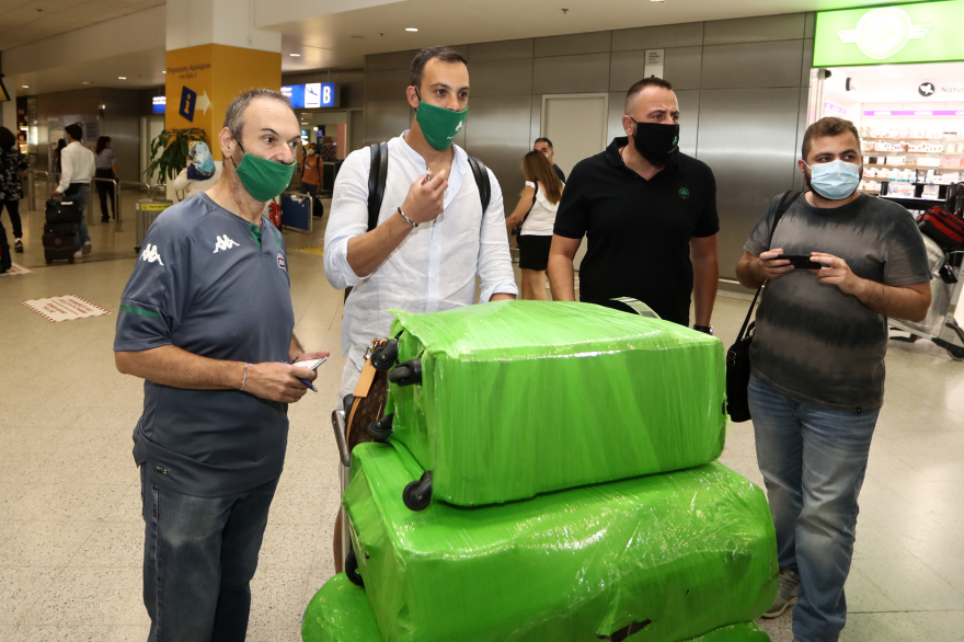 Μπρινιόλι για Παναθηναϊκό: «Χαρούμενος που είμαι εδώ, μίλησα με Μακέντα και Ρούμπεν Πέρεθ»