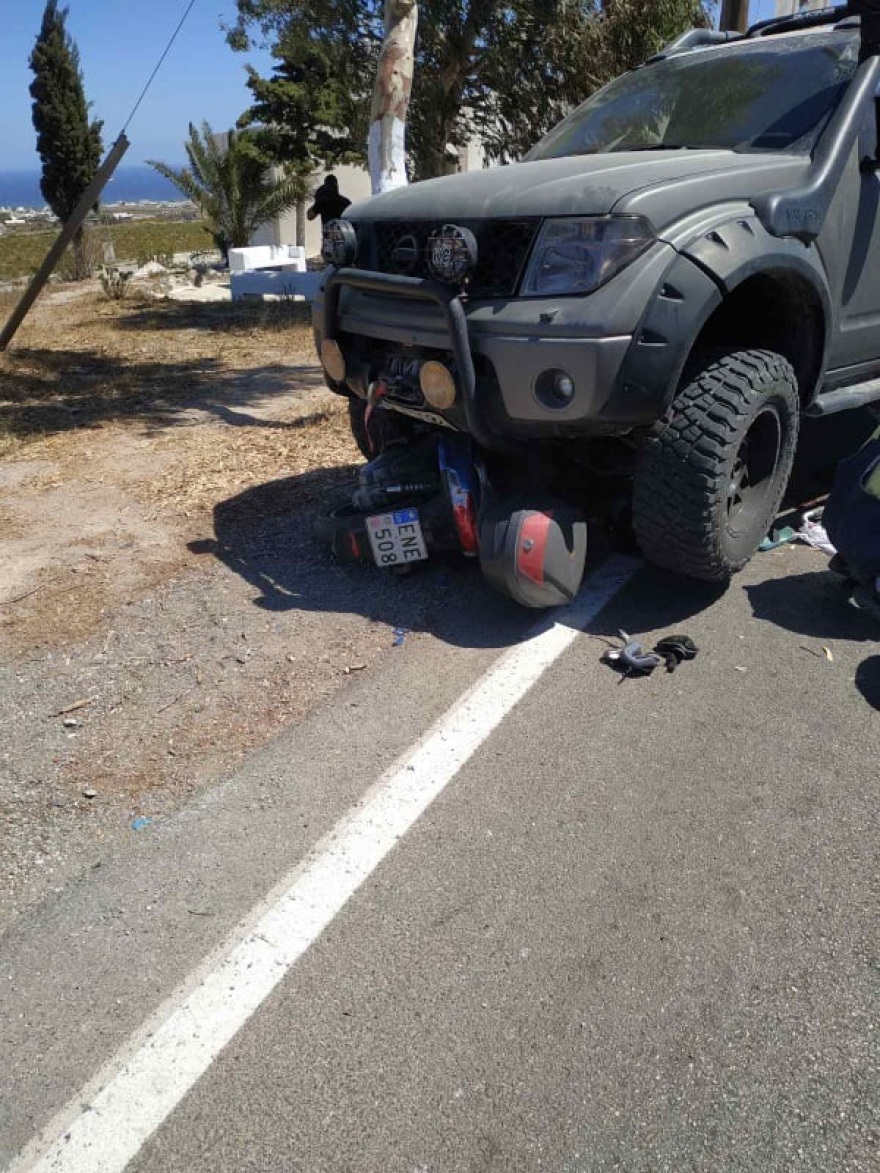 Σαντορίνη: Τροχαίο δυστύχημα με έναν νεκρό στην περιοχή της Μεσσαριάς