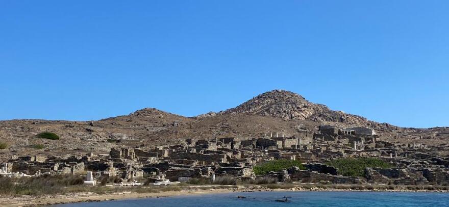 Δήλος:  «Ανοιχτό Μουσείο» θα γίνει το νησί, με το την ίδρυση νέων υποδομών για ανάδειξη του αρχαιολογικού χώρου 