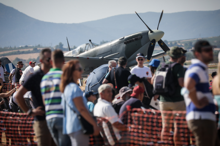Δείτε βίντεο: Η δεύτερη ημέρα του Athens Flying Week 2021 - Εντυπωσιακές εικόνες