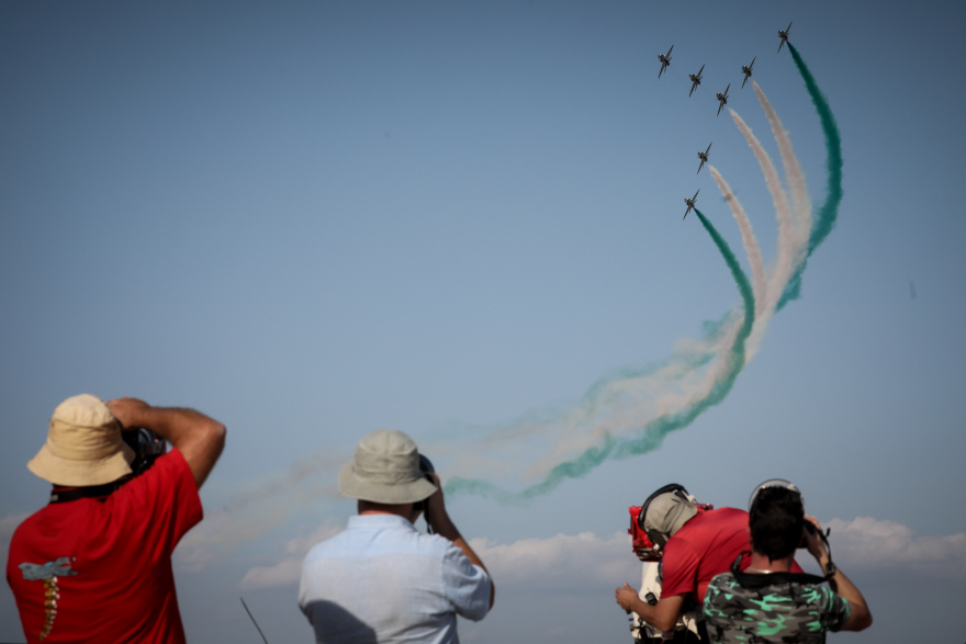 Δείτε βίντεο: Η δεύτερη ημέρα του Athens Flying Week 2021 - Εντυπωσιακές εικόνες