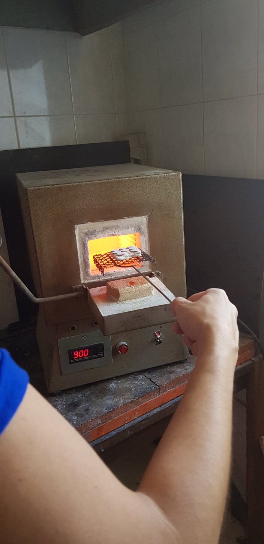 Σπουδές σχεδιασμού και κατασκευής κοσμημάτων στη Σχολή Αργυροχρυσοχοΐας Στεμνίτσας