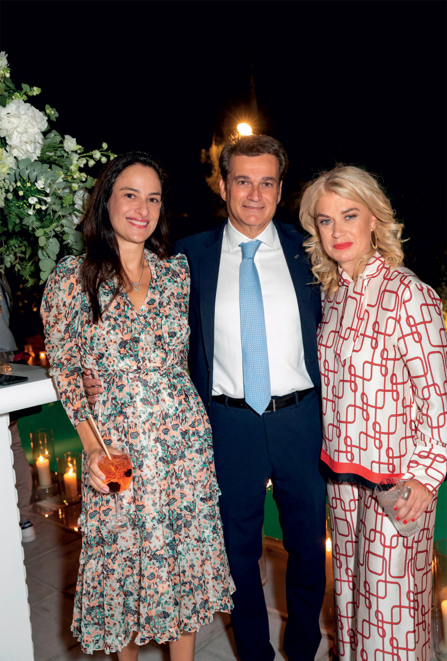 Μάριος Πολίτης - Μαίρη Κατράντζου: Tο άλμπουμ του γάμου και η διπλή χαρά