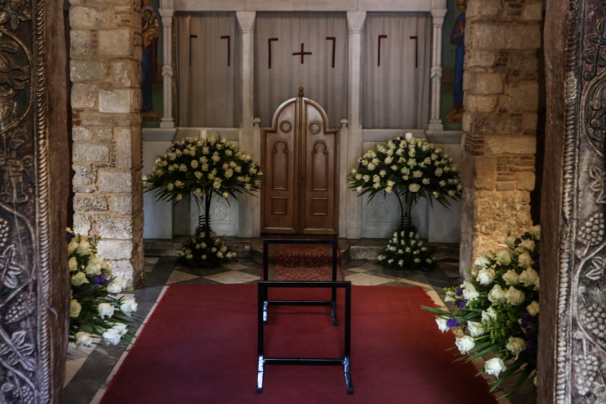 Μίκης Θεοδωράκης: Στις 15:00 σε λαϊκό προσκύνημα η σορός του - Όλα έτοιμα στη Μητρόπολη Αθηνών  