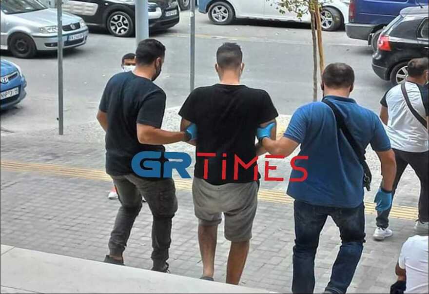 Θεσσαλονίκη: Είχε ξαναμπεί στο σπίτι της 88χρονης ο 20χρονος δράστης - Απολογειται την Παρασκευή