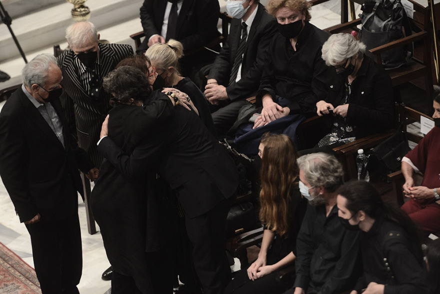 Μίκης Θεοδωράκης: Το τελευταίο ταξίδι για την Κρήτη 