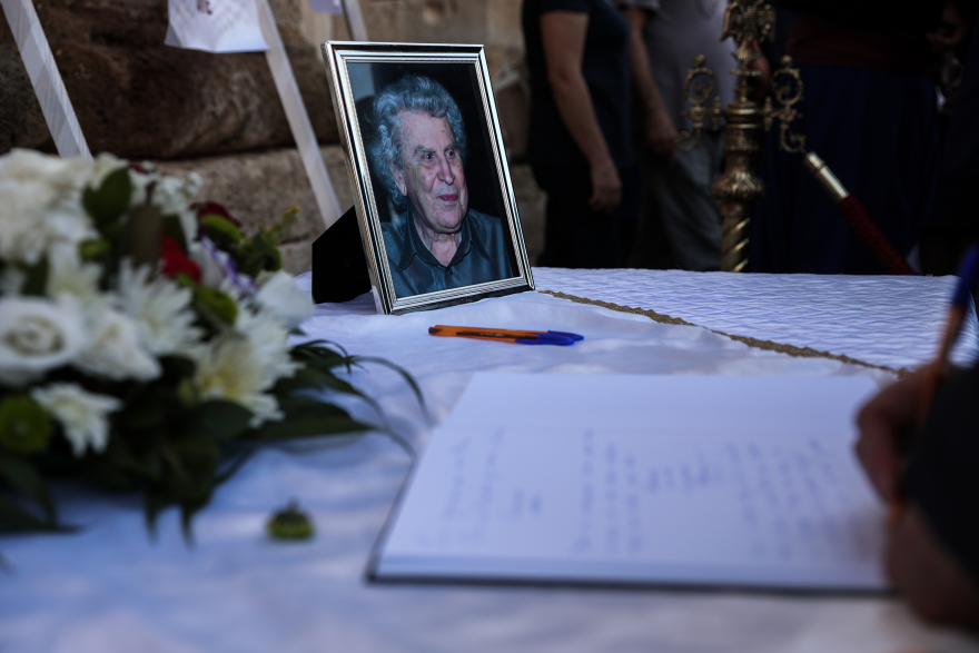 Μίκης Θεοδωράκης: Στη γη της Κρήτης το «Παλικάρι»