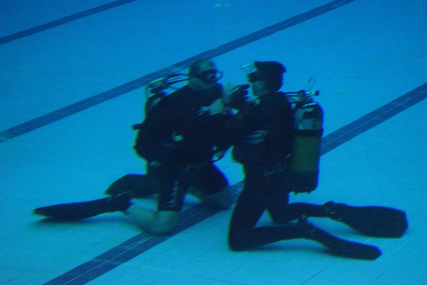 Ελληνοσκοπιανή άσκηση: Εκπαίδευση κάτω από το νερό - Δείτε φωτογραφίες 