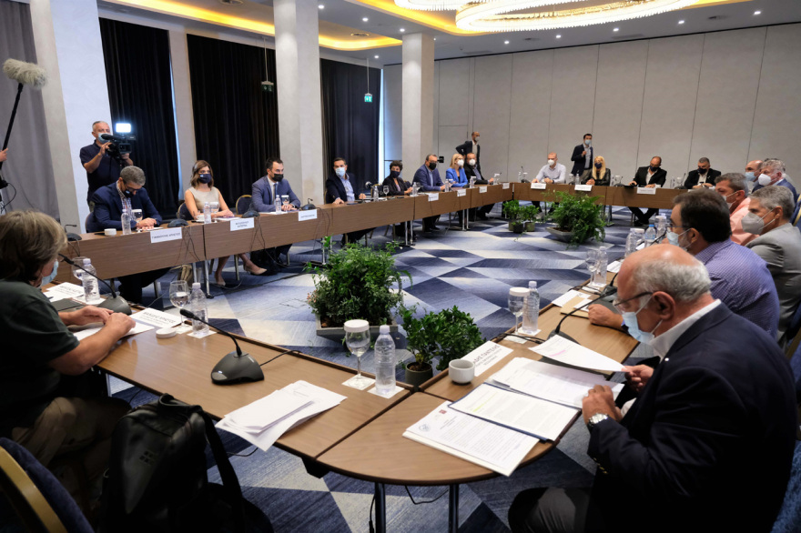 Τσιπρας: 5+1 μέτρα για να μπει φρένο στην ακρίβεια 