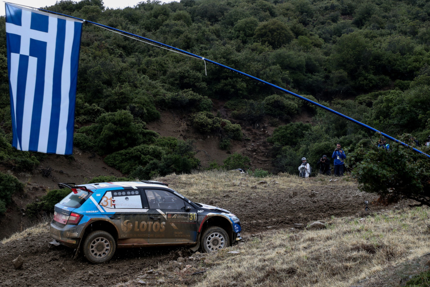 ΕΚΟ Ράλι Ακρόπολις 2021: Το σημερινό πρόγραμμα και τα καλύτερα στιγμιότυπα της χθεσινής Υπερειδικής