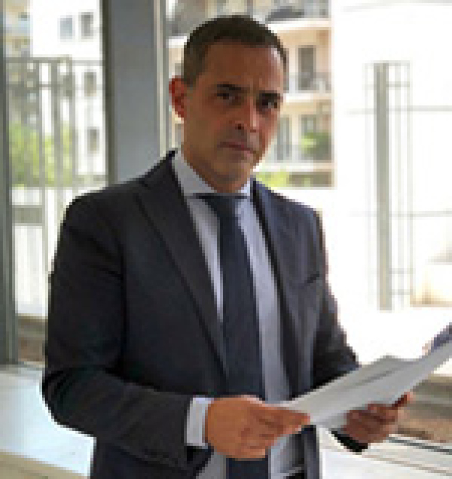 Άγρια επίθεση με στιλέτο κατά αστυνομικών στου Ζωγράφου: «Ή θα με σκοτώσετε ή θα σας σκοτώσω»