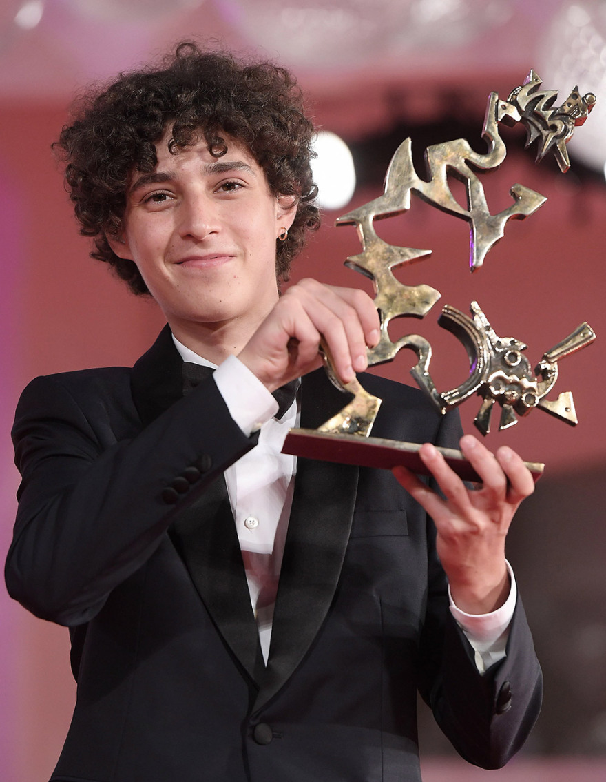 Φεστιβάλ Βενετίας: Χρυσός Λέοντας για ταινία με θέμα τις αμβλώσεις - Η βραβευμένη Πενέλοπε Κρουθ και ο Πέδρο Αλμοδόβαρ