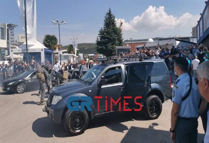 Θεσσαλονίκη: Εντυπωσιακές ασκήσεις του Λιμενικού για «σύλληψη» κακοποιού και τρομοκράτη στη ΔΕΘ 