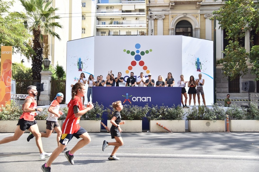 Ο Ημιμαραθώνιος της Αθήνας επέστρεψε με χορηγό τον ΟΠΑΠ 