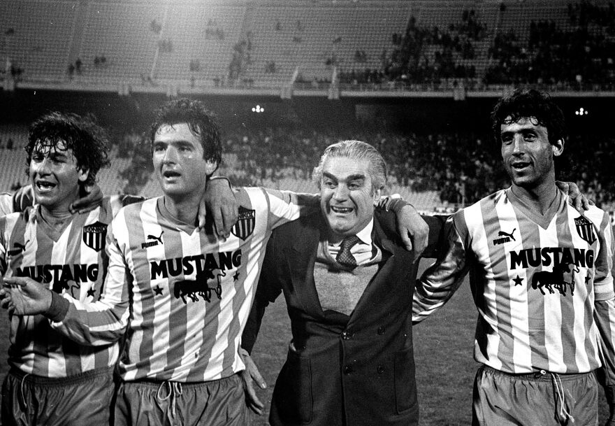 Γιάννης Ματζουράνης: Το ελληνικό ποδόσφαιρο αποχαιρετά τον «Εθνικάρα» - Η διαδρομή του στα γήπεδα