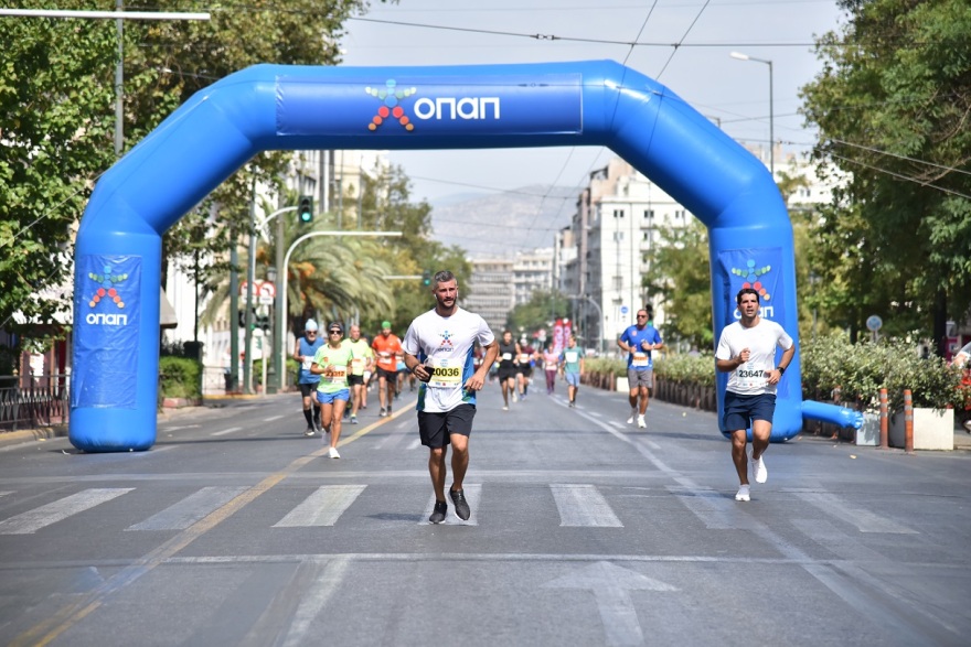 Ο Ημιμαραθώνιος της Αθήνας επέστρεψε με χορηγό τον ΟΠΑΠ 