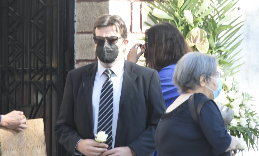 Γιώργος Αρώνης: Παρουσία του πρωθυπουργού το τελευταίο «αντίο» στον τραπεζίτη