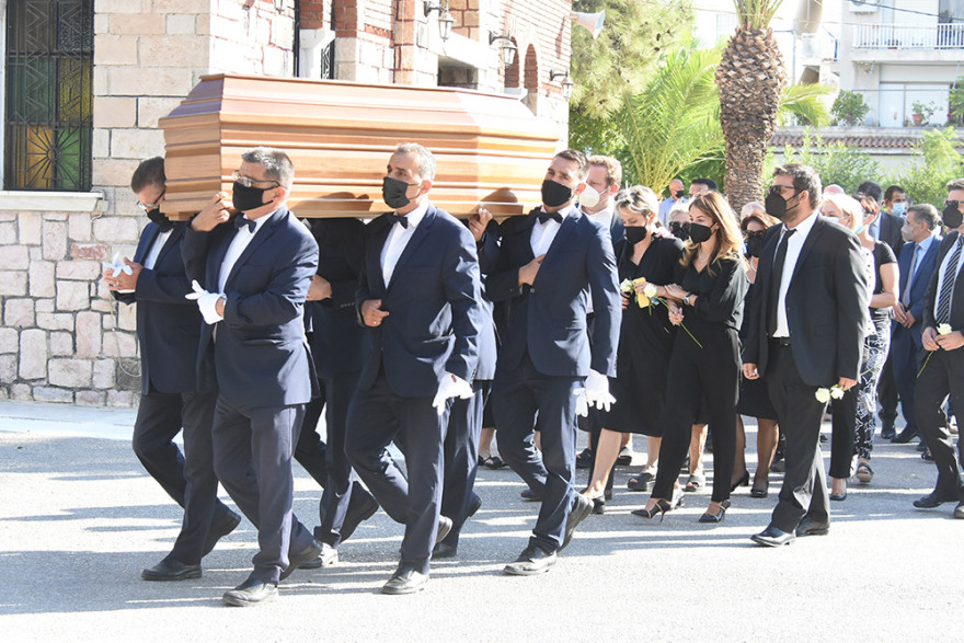 Γιώργος Αρώνης: Παρουσία του πρωθυπουργού το τελευταίο «αντίο» στον τραπεζίτη