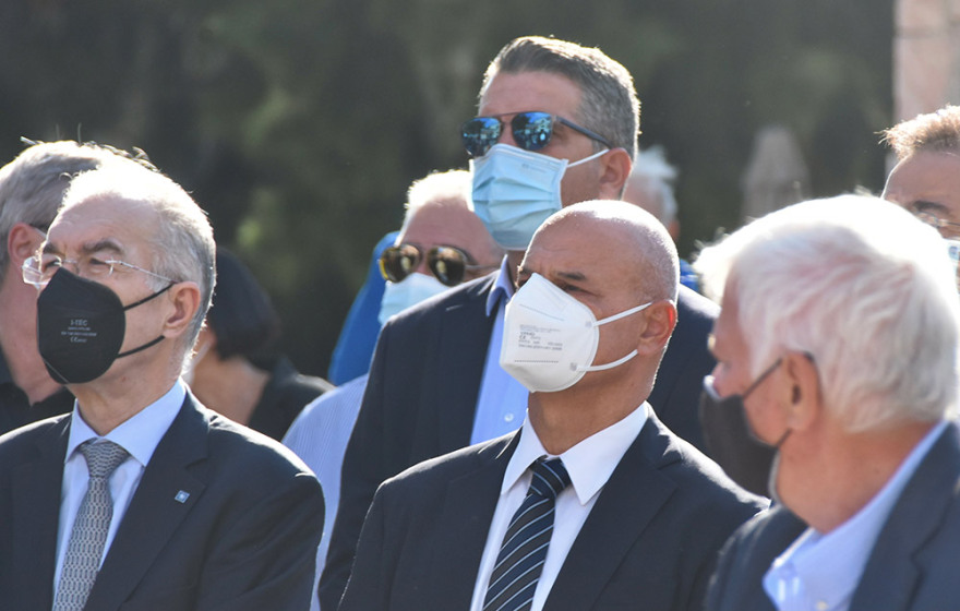 Γιώργος Αρώνης: Παρουσία του πρωθυπουργού το τελευταίο «αντίο» στον τραπεζίτη