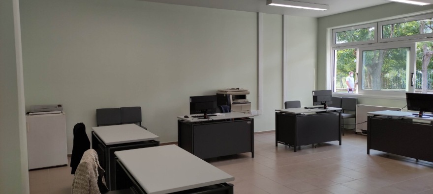 Ο Κυριάκος Μητσοτάκης εγκαινιάζει το νέο σχολείο στο Δαμάσι 