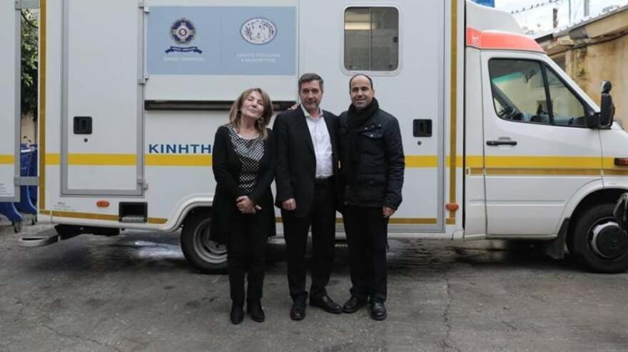 Άνγκελα Μέρκελ: Πλήρωσε €10.000 για ένα κέρινο ομοίωμα και δεν μπορεί να το εκθέσει στο μαγαζί του