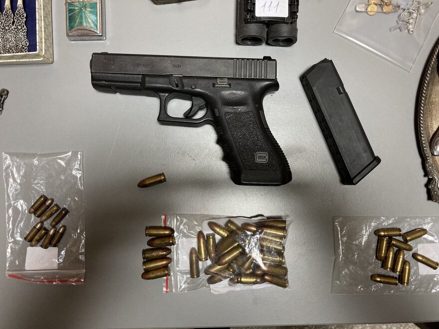 Εξαρθρώθηκε συμμορία κλεφτών που δρούσε στα νότια προάστια