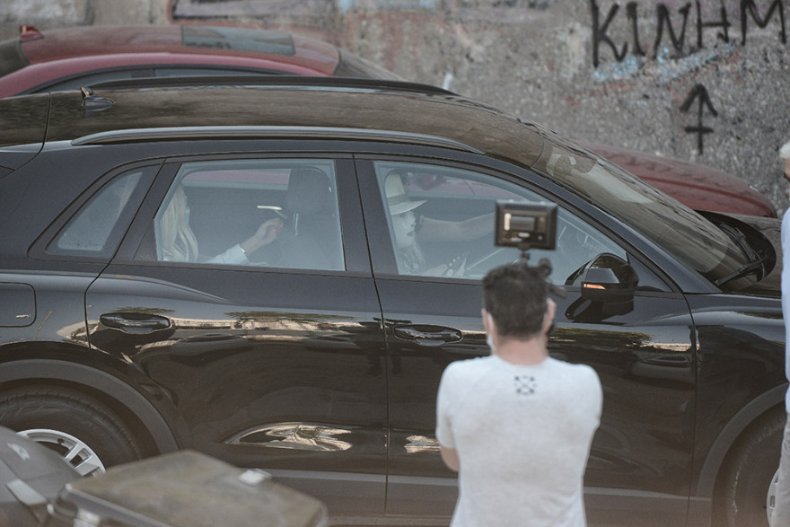 Επίθεση με βιτριόλι: Η γενναία Ιωάννα «απέναντι» στην «ψυχρή και δειλή» Έφη Κακαράντζουλα