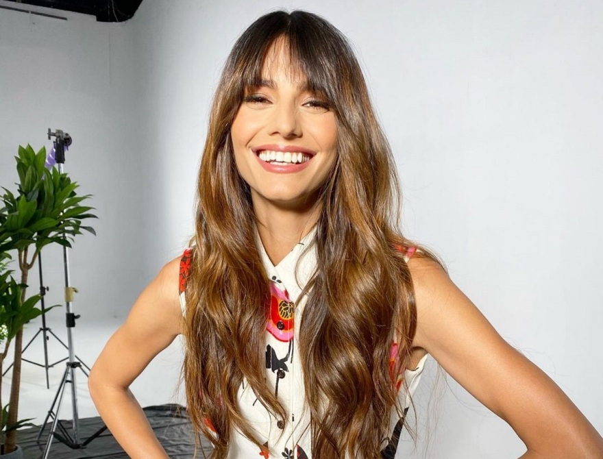 Η επιστροφή της Ηλιάνας Παπαγεωργίου και οι... 50 αποχρώσεις του «κίτρινου»