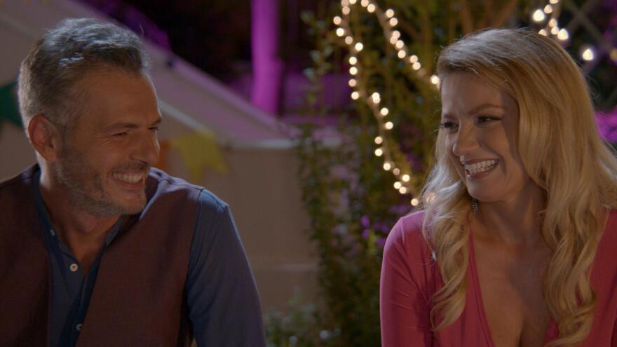 Άσε μας ρε μαμά: Συγκρούσεις, έρωτες και πολλές ανατροπές στη νέα οικογενειακή σειρά του Alpha 