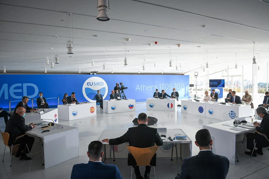 EUMED9: H Μεσόγειος «φλέγεται» στη σκιά της AUKUS - «Στη γειτονιά της» γυρνά η Γαλλία