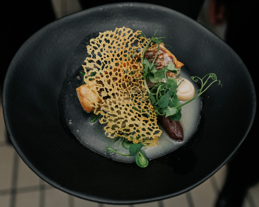 Ελληνικές γεύσεις στο δείπνο της EUMED9  - Δείτε σε φωτογραφίες το μενού 