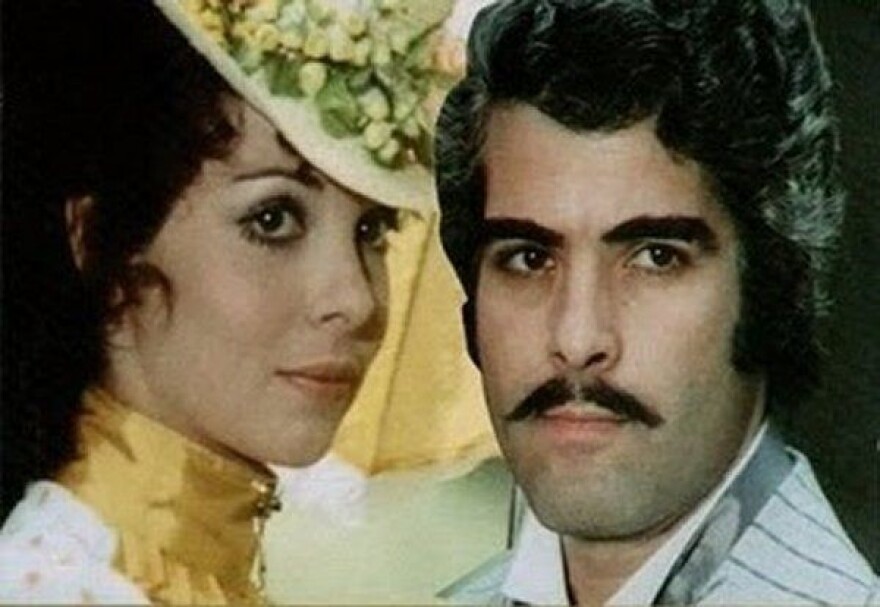 «Ο Ποπολάρος»: Το διαχρονικό έργο του Γρηγορίου Ξενόπουλου στο Θέατρο Τέχνης Καρόλου Κουν