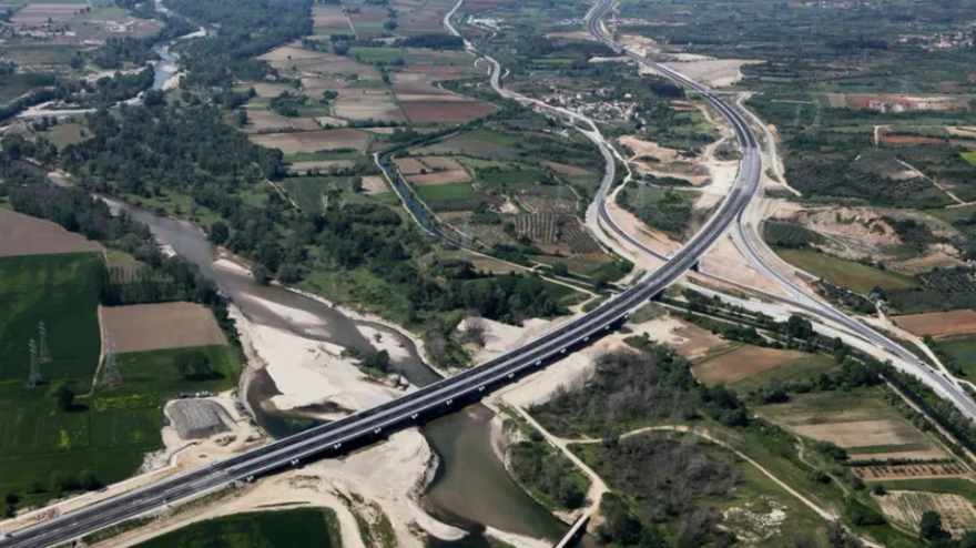 Γιατί τώρα όλοι «θέλουν» Ελλάδα: 10 δισ. ευρώ τα deals από την αρχή του 2021