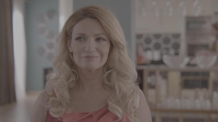 Άσε μας ρε μαμά: Η Ρωξάνη θα συναντήσει για πρώτη φορά τον Δημήτρη μετά την επιστροφή της στην Ελλάδα