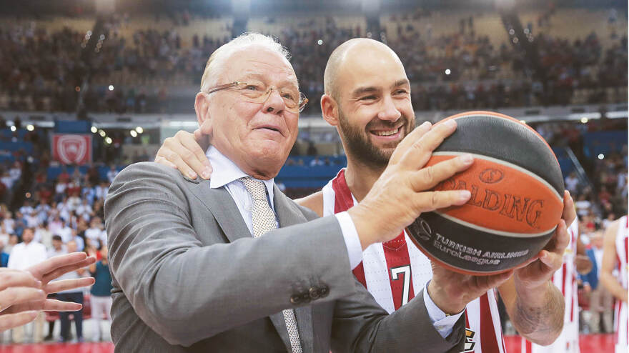 Ντούσαν Ίβκοβιτς: «All Star» η κηδεία του - Ένωσε ξανά τους θρύλους της πρώην Γιουγκοσλαβίας