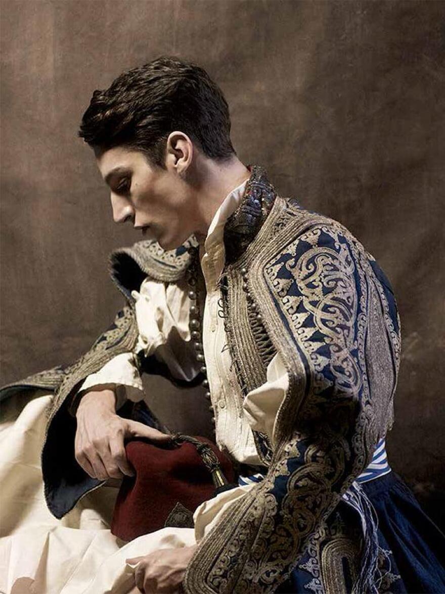 «Ένδυμα Ψυχής»: Εντυπωσίασε η έκθεση του Ιδρύματος Γεωργίου και Βικτωρίας Καρέλια στην Καλαμάτα - Φωτογραφίες