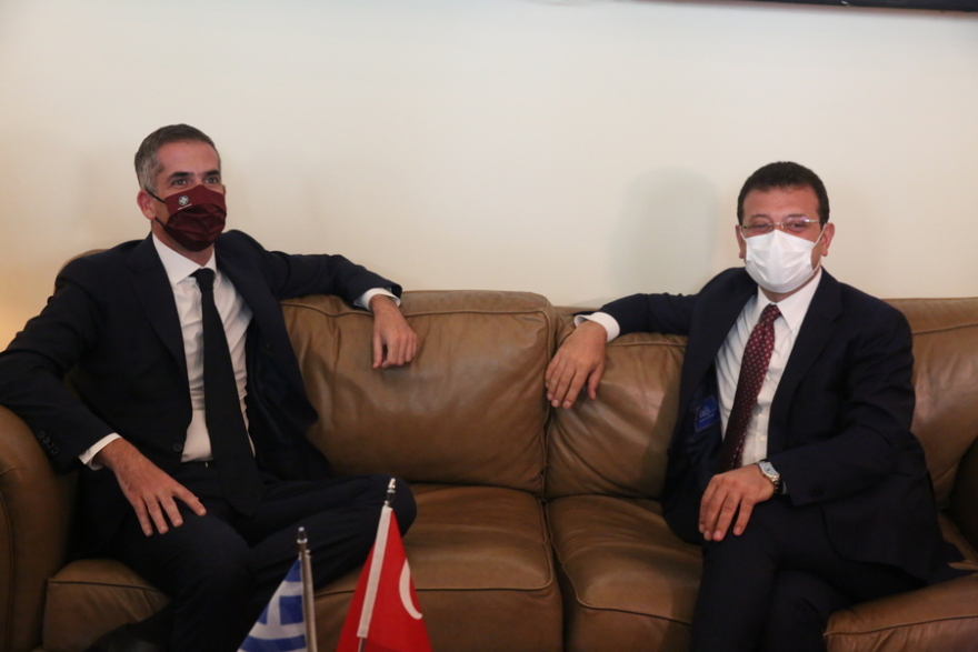 Εκρέμ Ιμάμογλου: Στην Αθήνα ο Δήμαρχος της Κωνσταντινούπολης - Ξεκίνησε η συνάντηση με τον Κώστα Μπακογιάννη