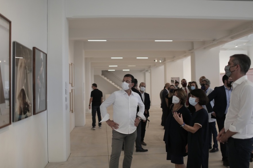 Μπακογιάννης - Ιμάμογλου στην έκθεση σύγχρονης τέχνης Portals (φωτογραφίες)