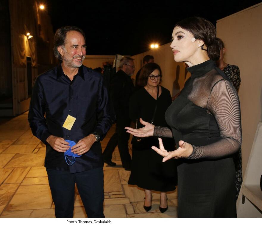 Η Μόνικα Μπελούτσι στην Αθήνα: Ποιους συνάντησε, τι έφαγε, πού θα πάει τις επόμενες ημέρες - Φωτογραφίες