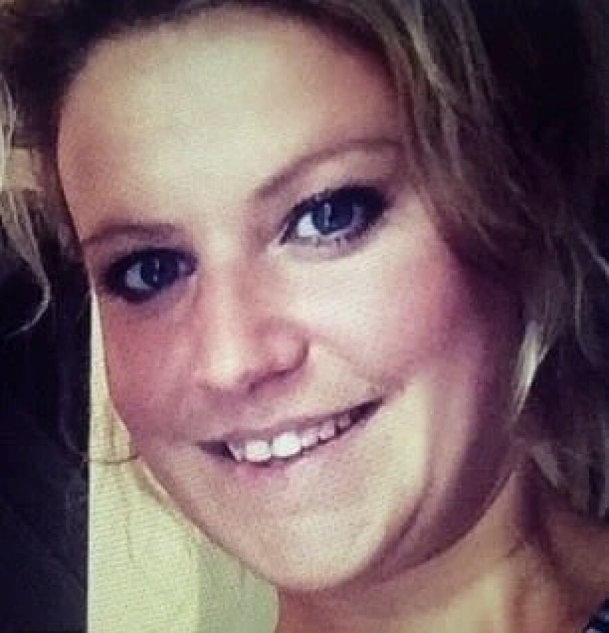 Το έγκλημα που σόκαρε τη Μεγάλη Βρετανία: Ήπιε 24 μπίρες και σκότωσε την ερωμένη του πάνω στο σεξ! 