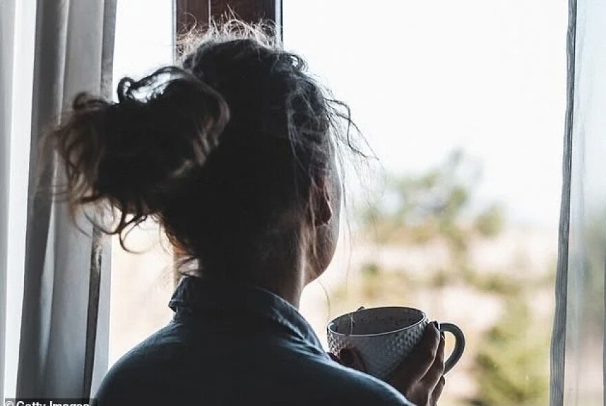 Το έγκλημα που σόκαρε τη Μεγάλη Βρετανία: Ήπιε 24 μπίρες και σκότωσε την ερωμένη του πάνω στο σεξ! 