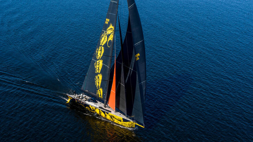 Νικητής o Ριμπολόβλεφ στον πρώτο του αγώνα με το σκάφος των 20 εκατ. δολαρίων