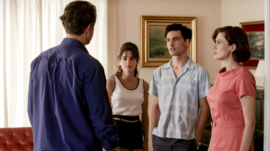 Άγριες Μέλισσες: Πρεμιέρα τη Δευτέρα με ένα ακραίο γεγονός που αλλάζει τα δεδομένα στις ζωές των ηρώων 