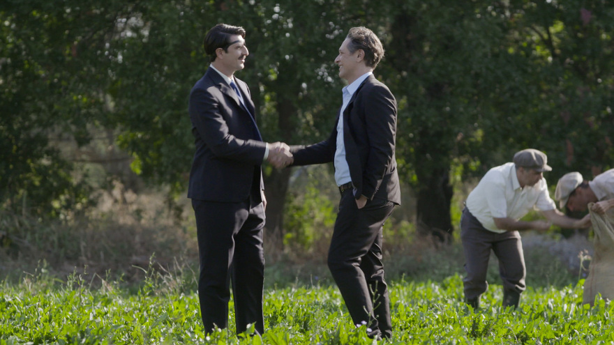 Άγριες Μέλισσες: Πρεμιέρα τη Δευτέρα με ένα ακραίο γεγονός που αλλάζει τα δεδομένα στις ζωές των ηρώων 